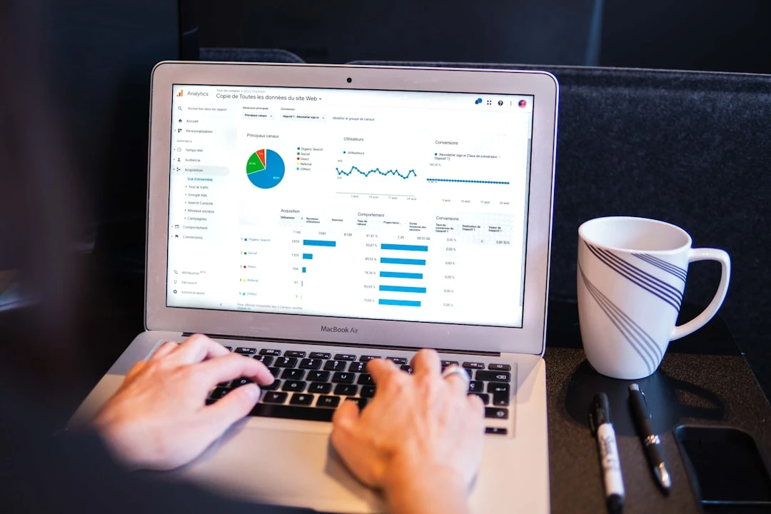 Giao diện Google Search Console hiển thị manual action penalty từ backlink packages chất lượng thấp
