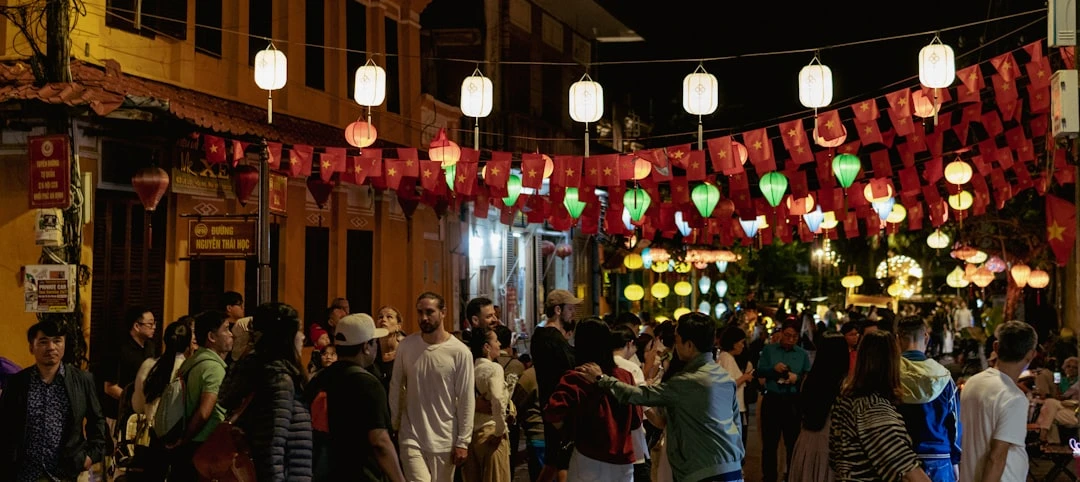 Sắc thái ngôn ngữ 'toi se co' trong văn hóa Việt Nam