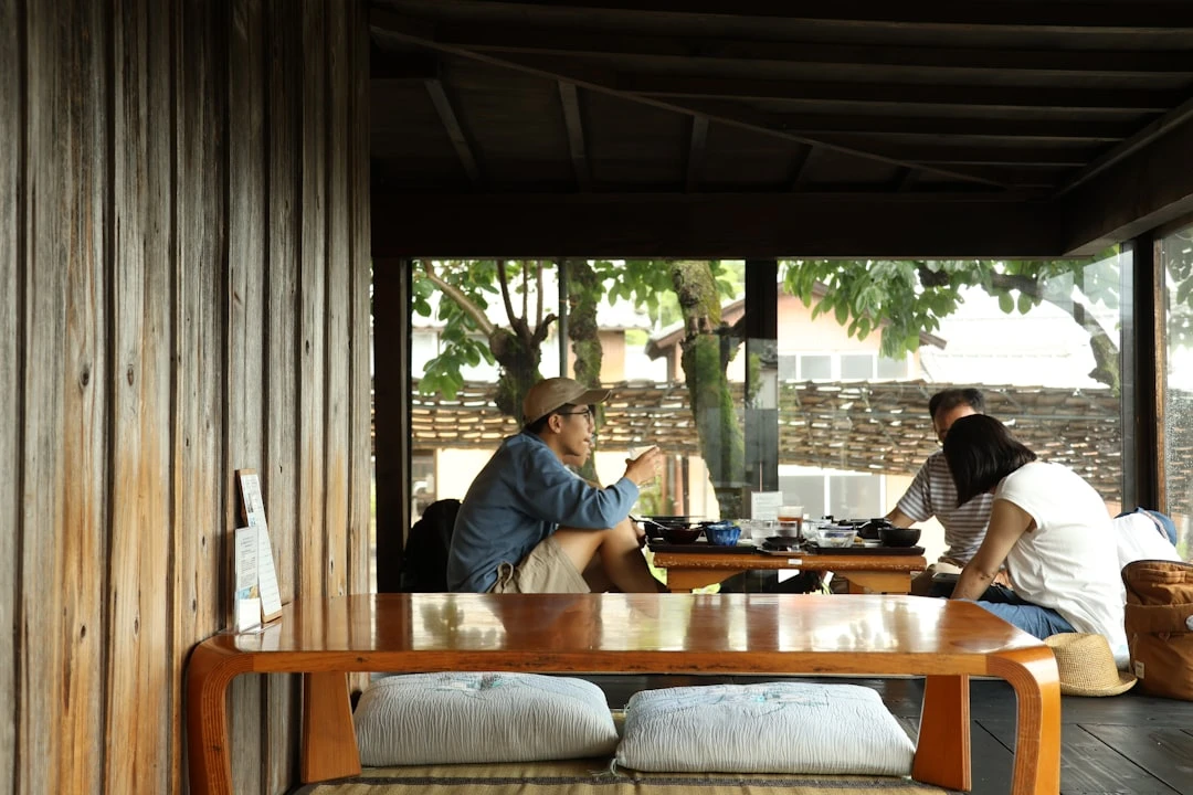 SEOer thảo luận chiến lược về backlink