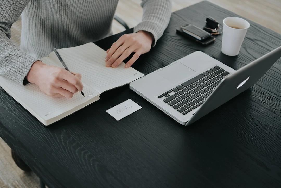 Tối ưu SEO YouTube, analytics content viral tạo backlink tự nhiên